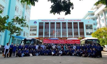 Cán bộ, sinh viên trường Đại học Kỹ thuật Y dược Đà Nẵng hỗ trợ các tỉnh thành phía Nam chống dịch Covid-19
